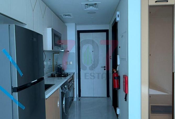 107288401 - Property Image 3