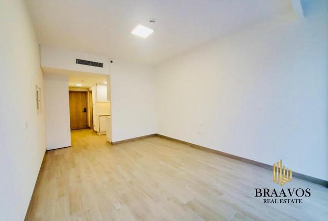 56533785 - Property Main Image