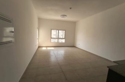 Apartment - 1 Bedroom - 1 Bathroom for rent in Al Thamam 57 - Al Thamam - Remraam - Dubai
