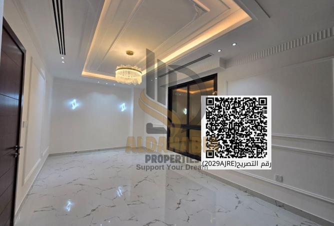 57390903 - Property Image 3