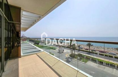 Apartment - 2 Bedrooms - 4 Bathrooms for rent in The 8 - The Crescent - Palm Jumeirah - Dubai