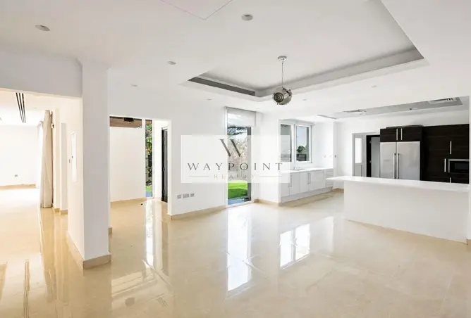 162816104 - Property Image 3