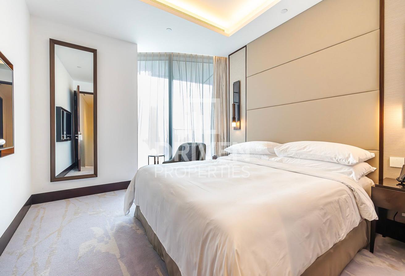 Vacant and Furnished | High Floor | Burj View photo 10