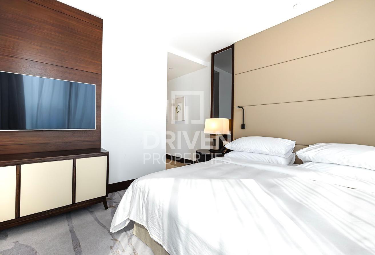 Vacant and Furnished | High Floor | Burj View photo 18