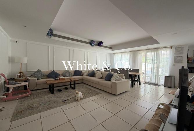 94861379 - Property Image 2