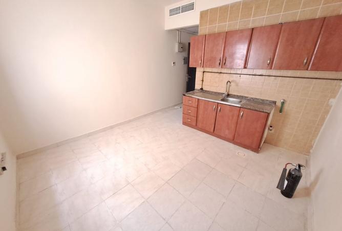 121540585 - Property Image 3