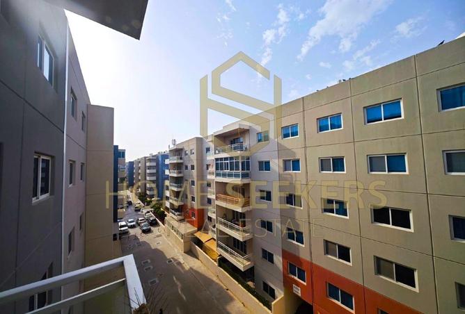Book Your Viewing | Vacant Now | Experience Luxury