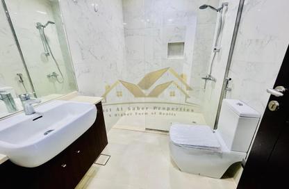 Apartment - 2 - 3 for rent in Jumeirah Garden City - Al Satwa - Dubai