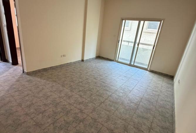 127928557 - Property Image 3