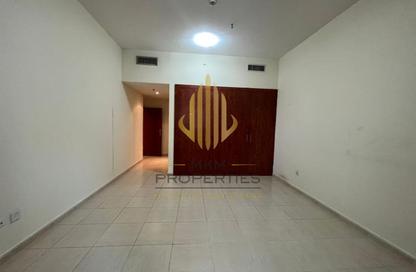 Apartment - 1 - 2 for sale in Olympic Park 2 - Olympic Park Towers - Dubai Sports City - Dubai