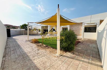 Villa - 4 - 4 for rent in Al Zaafaran - Al Khabisi - Al Ain