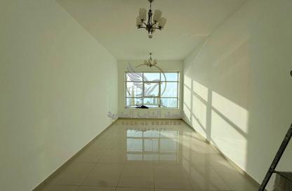 Apartment - 2 - 3 for rent in Al Khan Corniche - Al Khan - Sharjah