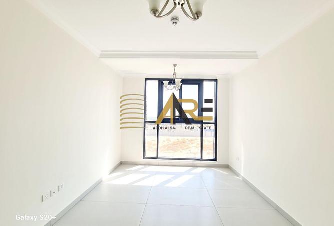 Luxurious Brand New 1BHK Apartment with Balcony