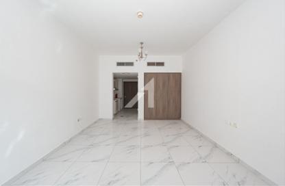 Apartment - Studio - 1 for sale in Serenity Lakes 5 - District 10 - Jumeirah Village Circle - Dubai Apartment - Studio - 1 for sale in Serenity Lakes 5 - District 10 - Jumeirah Village Circle - Dubai