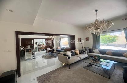 Villa - 4 Bedrooms - 5 Bathrooms for rent in Meadows 4 - Meadows - Dubai Villa - 4 Bedrooms - 5 Bathrooms for rent in Meadows 4 - Meadows - Dubai
