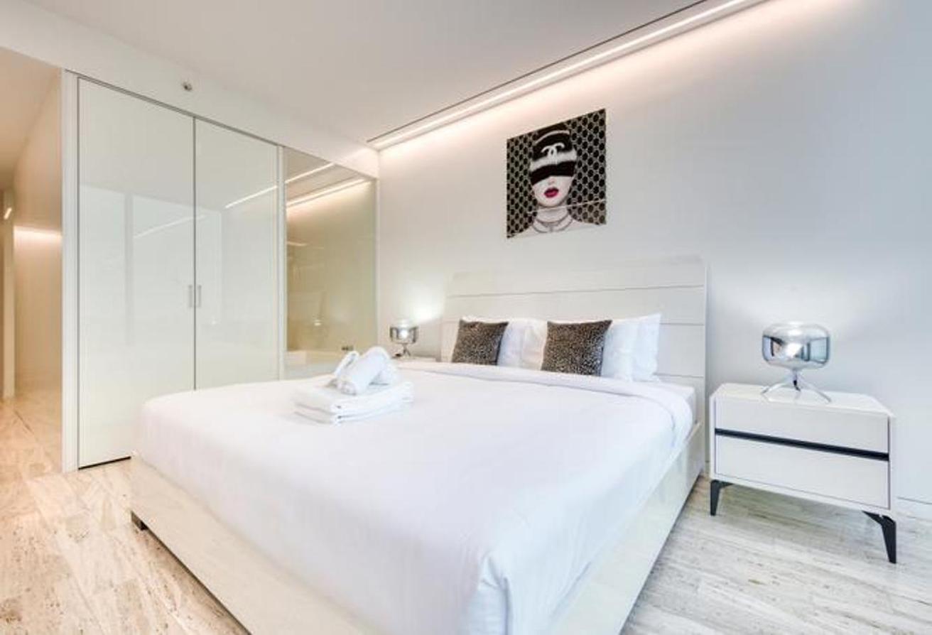 Spacious Sea View Apartment on Palm Jumeirah photo 16