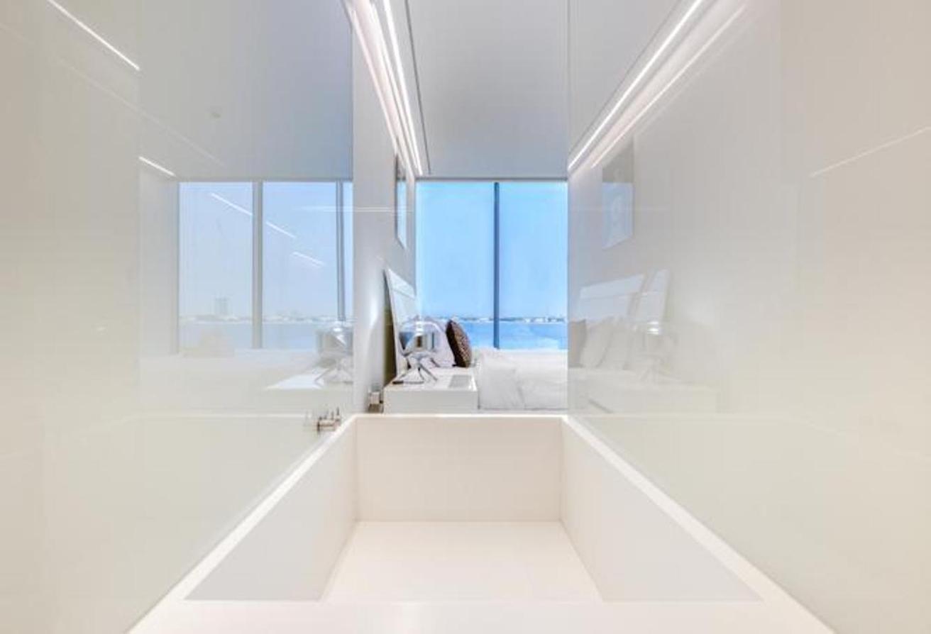 Spacious Sea View Apartment on Palm Jumeirah photo 17