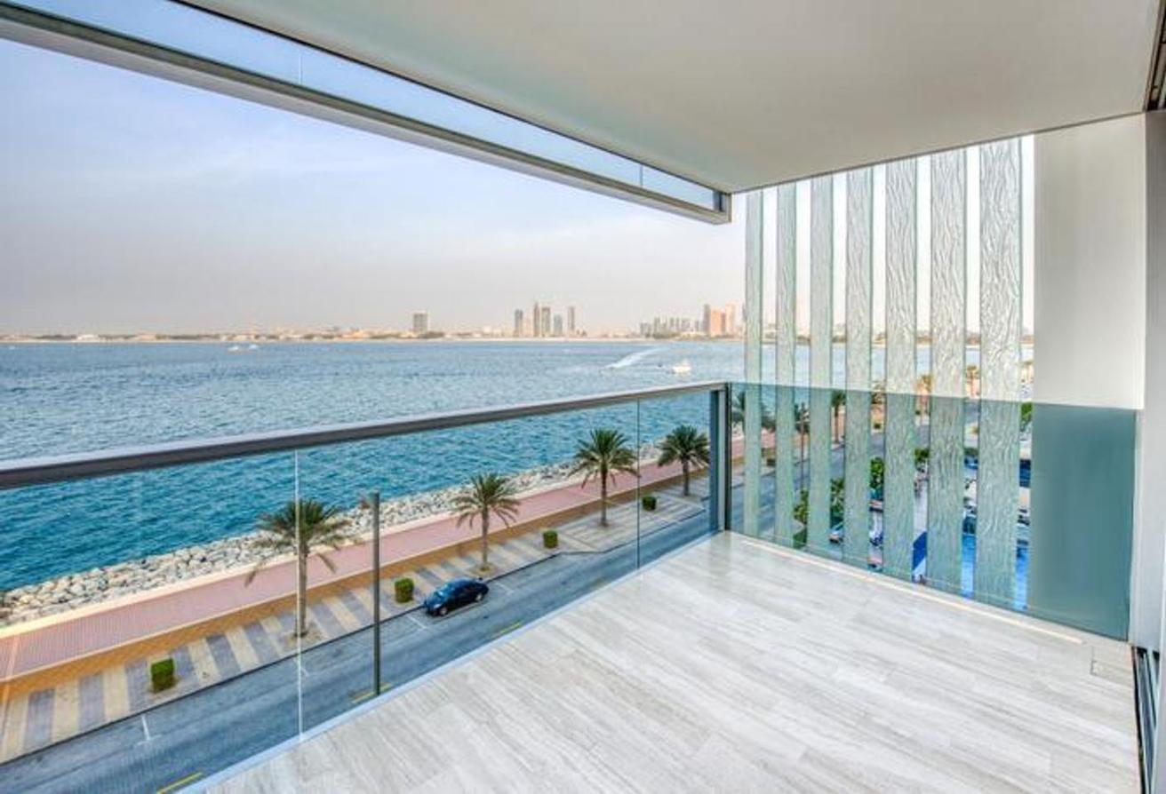 Spacious Sea View Apartment on Palm Jumeirah photo 5