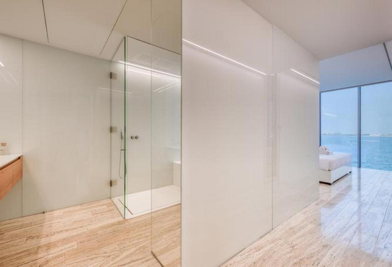 Spacious Sea View Apartment on Palm Jumeirah photo 13