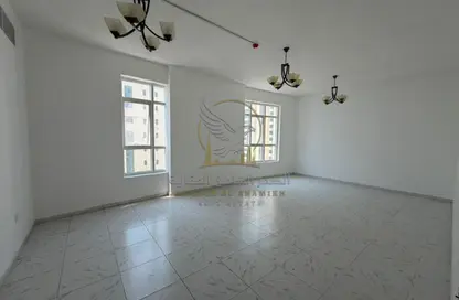 Apartment - 2 Bedrooms - 3 Bathrooms for rent in Al Majaz 3 - Al Majaz - Sharjah