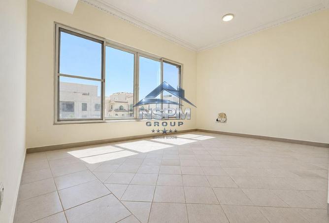 1-bed apartment in Al Qubaisat — photo 2