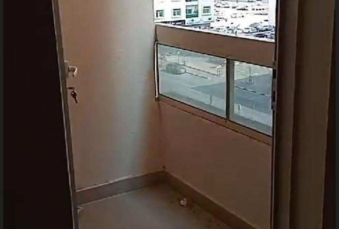 98239972 - Property Image 3
