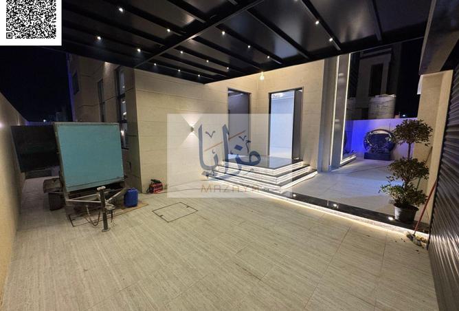 2Of4ItPDw1I - Property Image 3