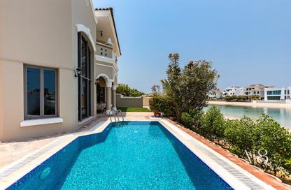 Villa - 4 Bedrooms - 5 Bathrooms for rent in Garden Homes Frond A - Garden Homes - Palm Jumeirah - Dubai