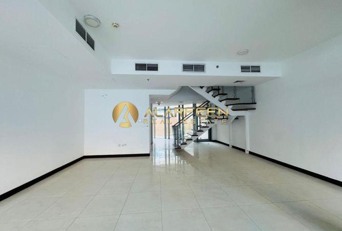 68681995 - Property Image 2