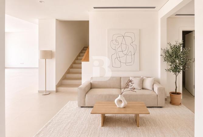 94015903 - Property Image 3
