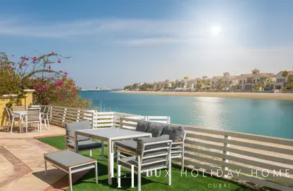 Villa - 4 Bedrooms - 4 Bathrooms for rent in Signature Villas Frond E - Signature Villas - Palm Jumeirah - Dubai