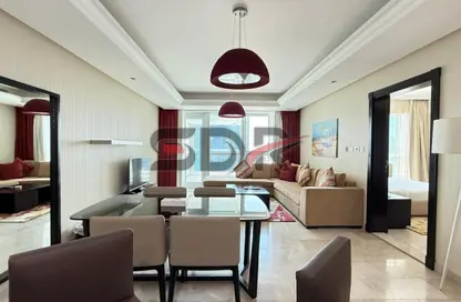 Apartment - 1 Bedroom - 2 Bathrooms for rent in Corniche Road - Abu Dhabi