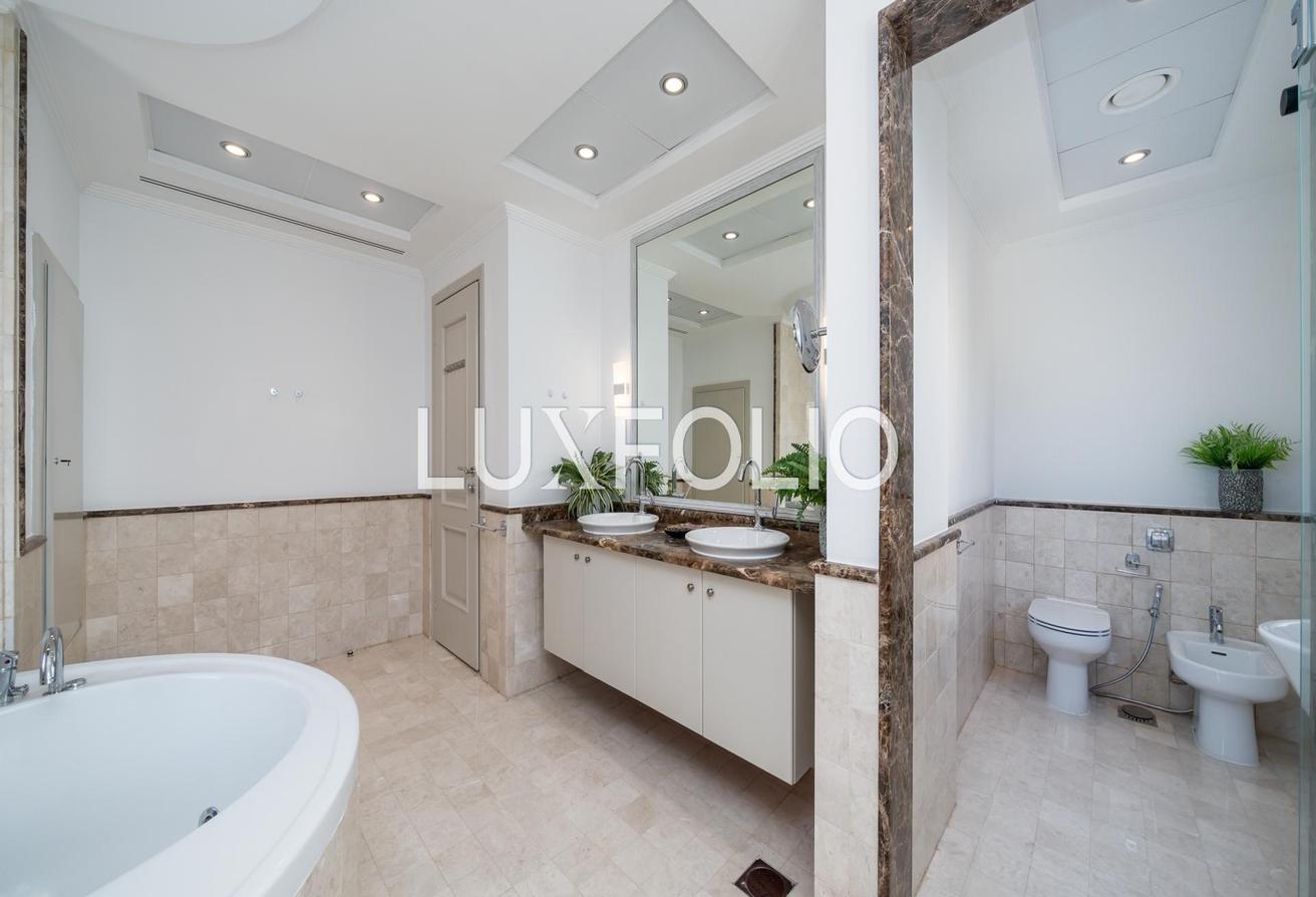 Spectacular | Available | Fully Furnished photo 17