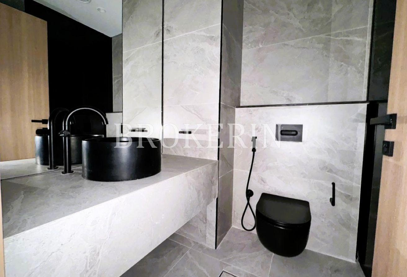 STUNNING | PANORAMIC VIEW |FULLY FURNISHED STUDIO photo 10