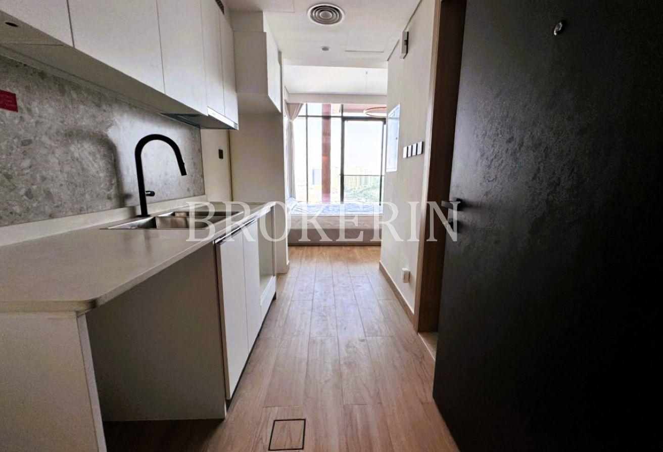 STUNNING | PANORAMIC VIEW |FULLY FURNISHED STUDIO photo 8
