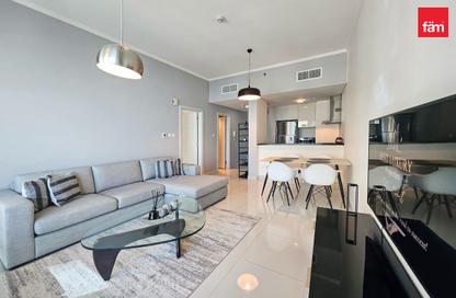 Apartment - 1 - 2 for rent in Damac Heights - Dubai Marina - Dubai