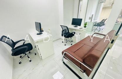 Office Space - Studio - 1 Bathroom for rent in Reem Residency - Al Karama - Dubai