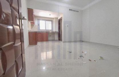 Apartment - Studio - 1 Bathroom for rent in Fire Station Road - Muwaileh - Sharjah Apartment - Studio - 1 Bathroom for rent in Fire Station Road - Muwaileh - Sharjah