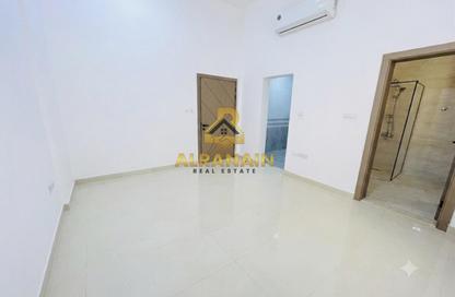 Apartment - 2 Bedrooms - 2 Bathrooms for rent in Al Khabisi - Al Ain Apartment - 2 Bedrooms - 2 Bathrooms for rent in Al Khabisi - Al Ain