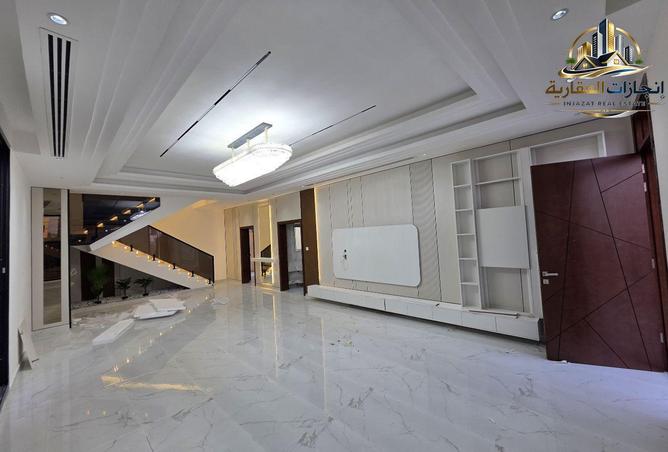 112750572 - Property Image 2