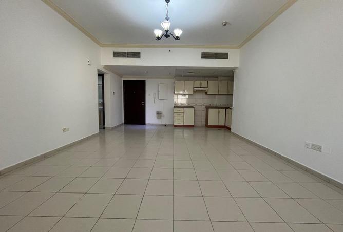 99554628 - Property Image 2