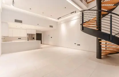 Apartment - 1 Bedroom - 2 Bathrooms for sale in Marquise Square Tower - Business Bay - Dubai