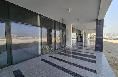 Retail - Studio - 1 Bathroom for rent in Azizi Riviera 3 - Azizi Riviera - Meydan One - Meydan - Dubai