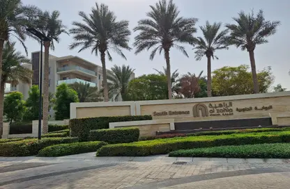 شقة - غرفة نوم - 2 حمامات للايجار في شقق حديقة الزاهية - الزاهية - تجارية مويلح - الشارقة