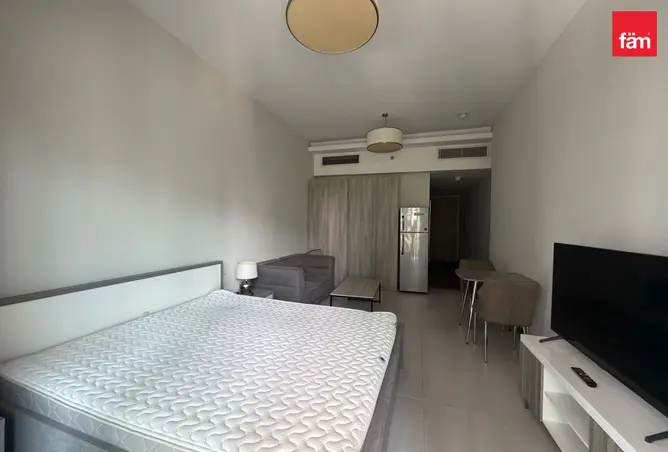 149122010 - Property Image 2