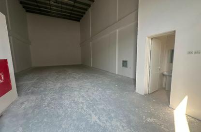 Warehouse - Studio - 1 Bathroom for rent in Al Jurf Industrial 1 - Al Jurf Industrial - Ajman