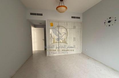 Apartment - 1 Bedroom - 2 Bathrooms for rent in Al Majaz 3 - Al Majaz - Sharjah Apartment - 1 Bedroom - 2 Bathrooms for rent in Al Majaz 3 - Al Majaz - Sharjah