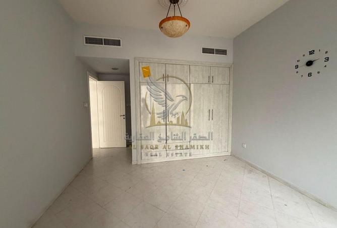 125192133 - Property Image 2