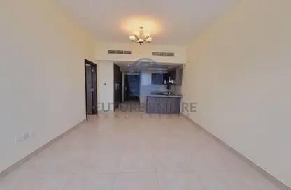Apartment - 1 Bedroom - 2 Bathrooms for rent in Al Jadaf Building - Al Jaddaf - Dubai