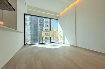 شقة - غرفة نوم - 2 حمامات للايجار في ذا ايست كريست - ديستريكت 17 - قرية جميرا الدائرية - دبي شقة - غرفة نوم - 2 حمامات للايجار في ذا ايست كريست - ديستريكت 17 - قرية جميرا الدائرية - دبي